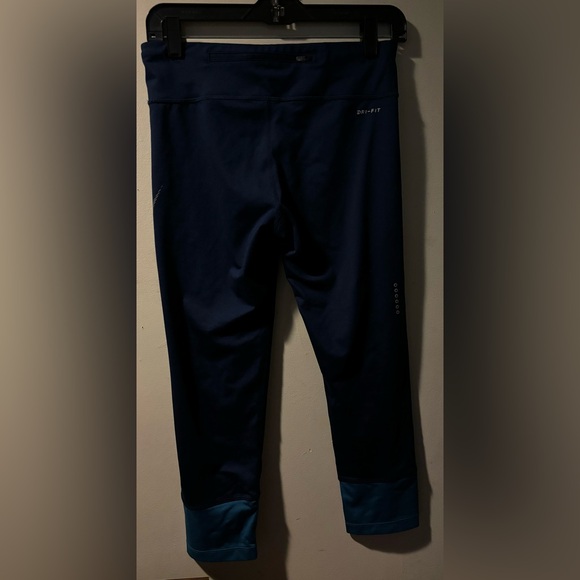Nike Dri Fit Leggings - Picture 2 of 2